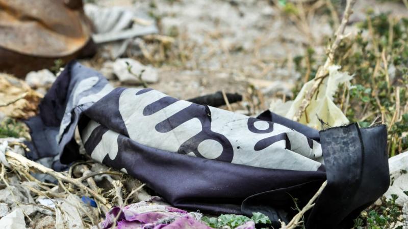 An ISIS flag in Syria