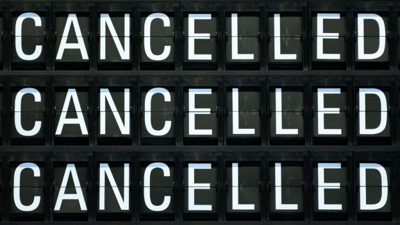 Board showing canceled at German airport in November 2019