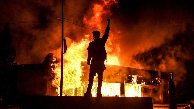 Street violence in Minneapolis, May 29