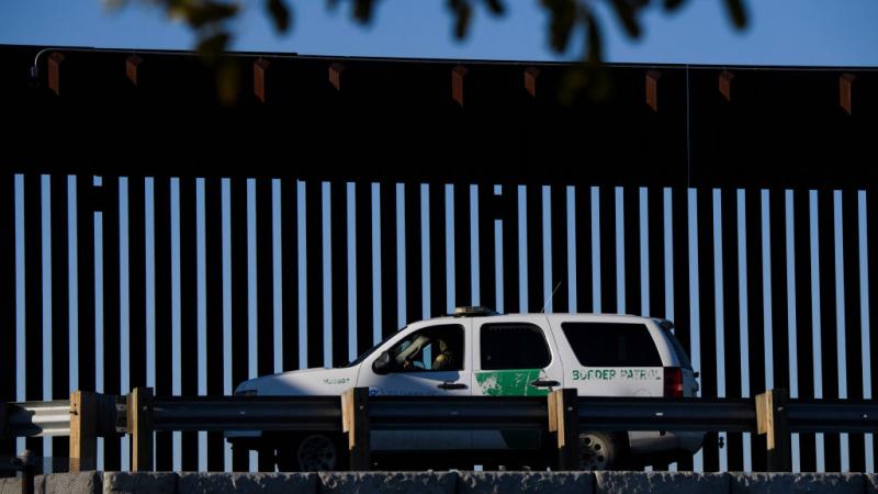 A U.S. Border Patrol agent