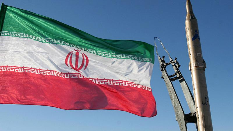 Iranian flag next to missile in 2008