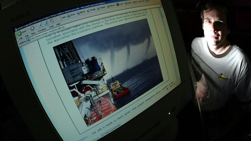 David Mikkelson, 2004