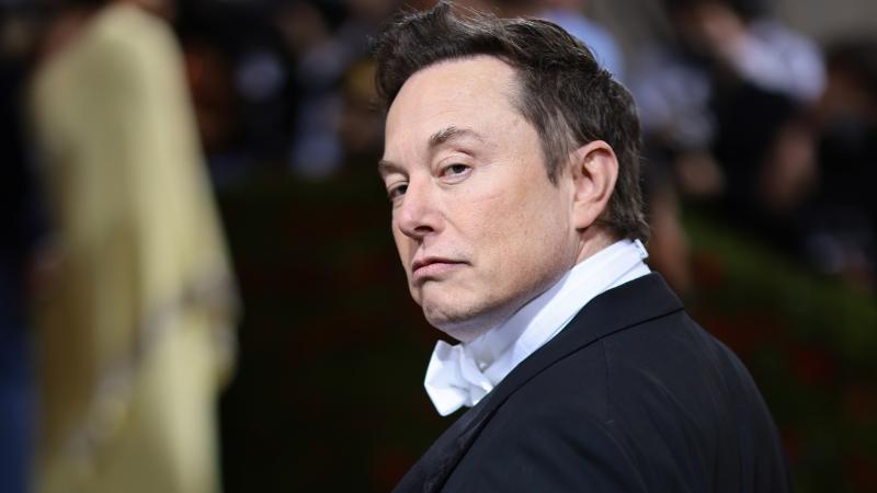 Elon Musk, Met Gala, New York, May 2, 2022