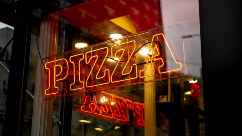 Pizza sign