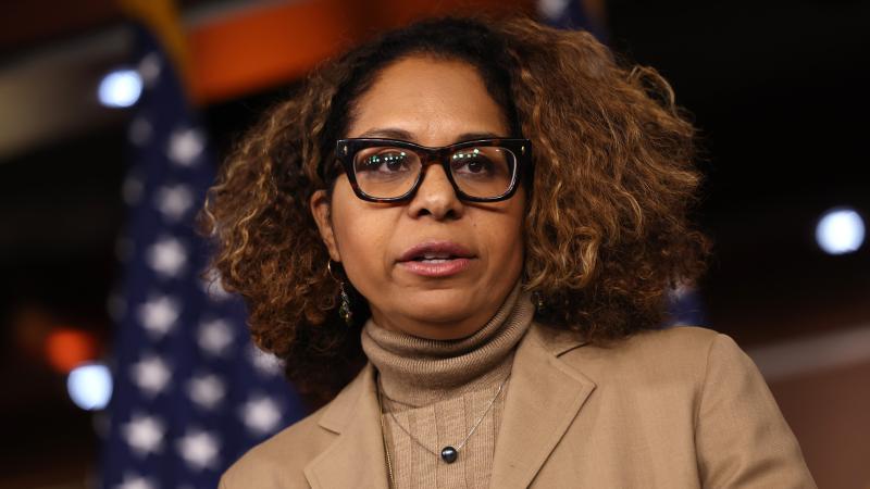 Rep. Kamlager-Dove