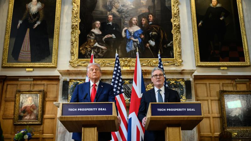 Trump Starmer
