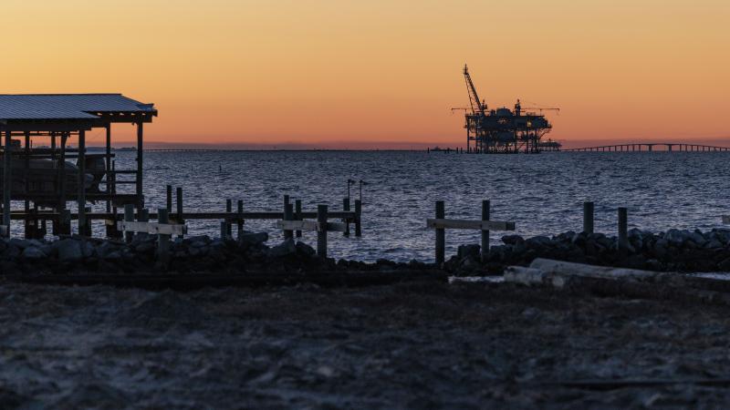oil 