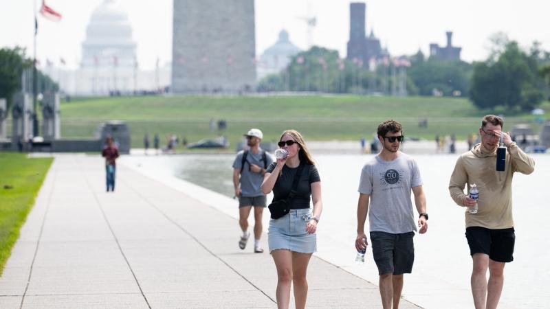 Heat wave to affect July Fourth weekend.