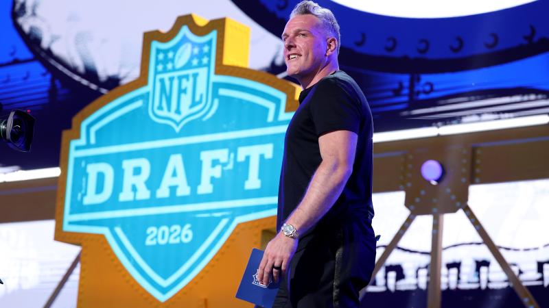 Pat McAfee goes on stage for 2026 NFL Draft