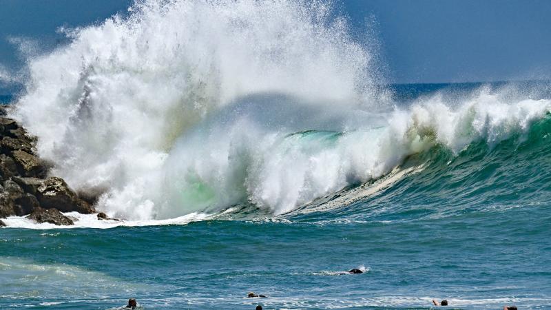 California waves