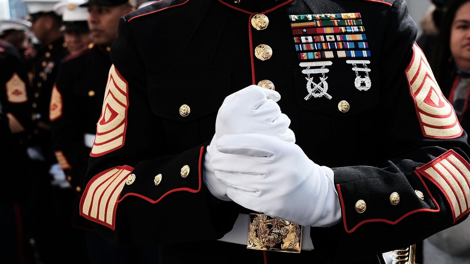 MarinesParade