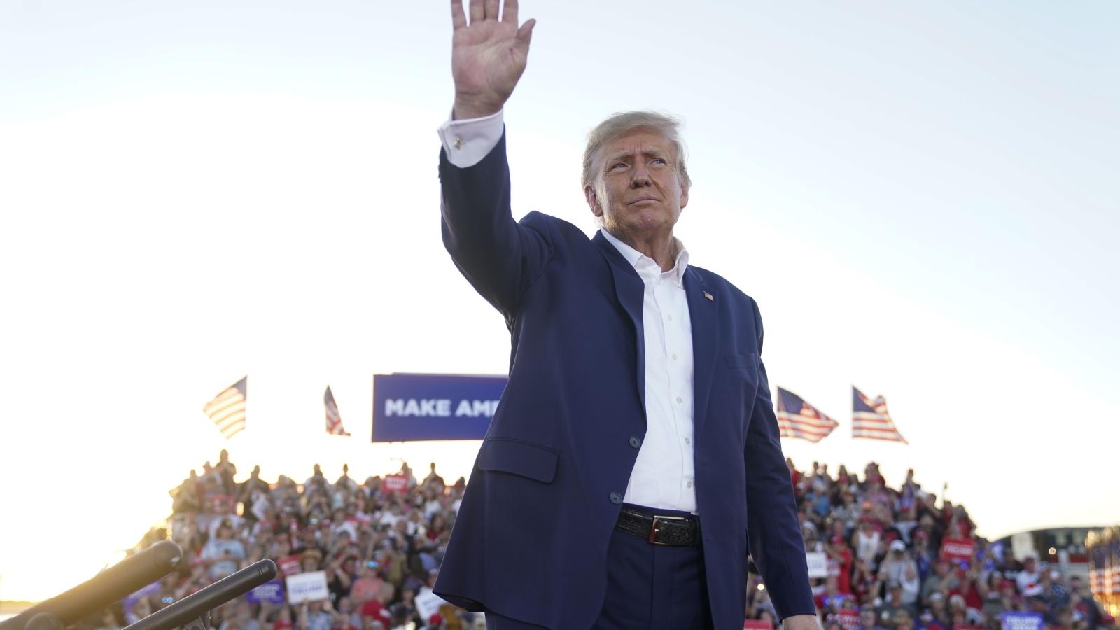 Trump at Rally 